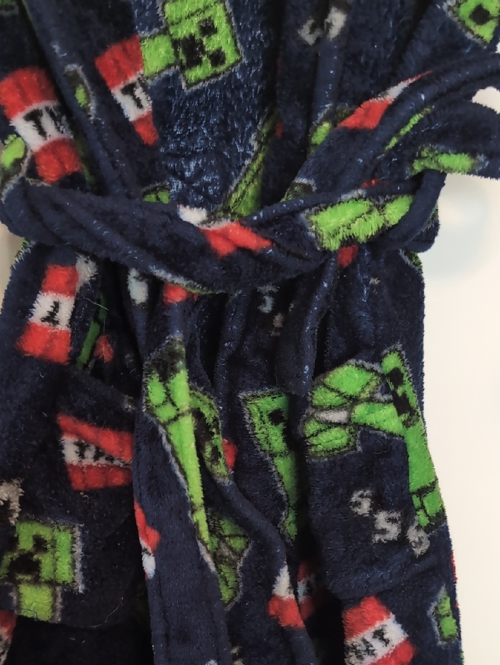 Minecraft Creeper TNT Robe Boys Size 6/7 See Condition - Picture 3 of 5